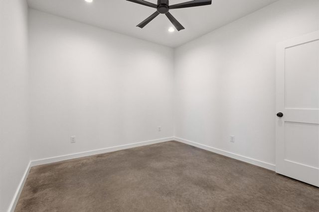 14419 FM 1396 E, Windom, TX 75492