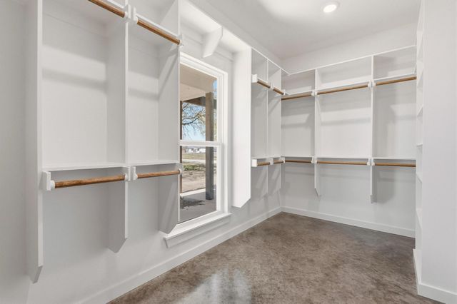 14419 FM 1396 E, Windom, TX 75492