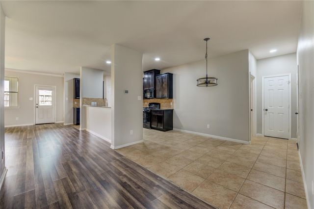 3102 Sandpiper Drive, Texas City, TX 77590