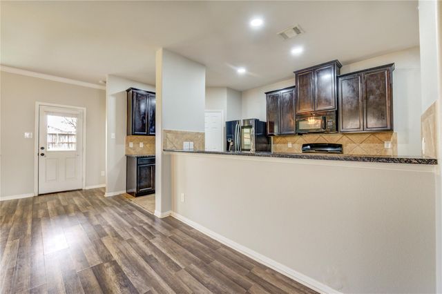 3102 Sandpiper Drive, Texas City, TX 77590