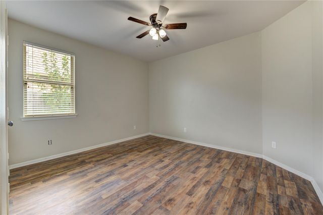 3102 Sandpiper Drive, Texas City, TX 77590