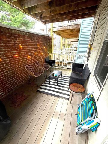 667 East 8th 1, Boston, MA 02127