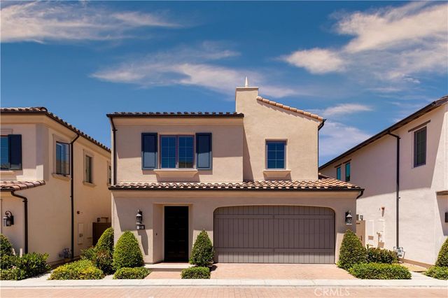 125 Della, Irvine, CA 92602