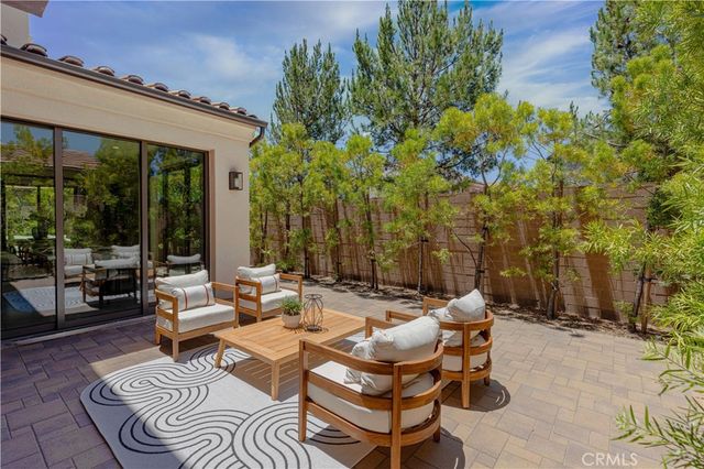 125 Della, Irvine, CA 92602