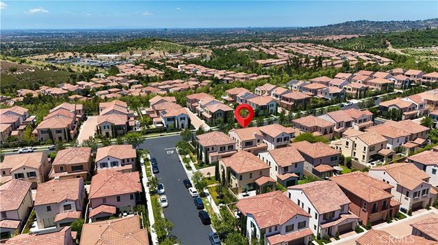 125 Della, Irvine, CA 92602