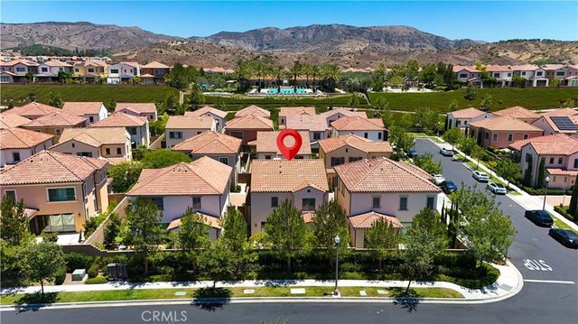 125 Della, Irvine, CA 92602