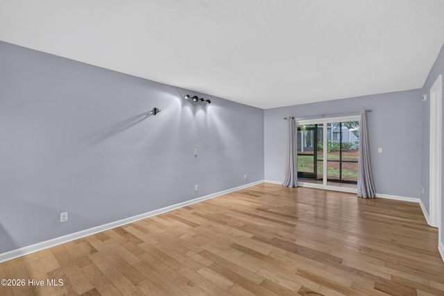 4577 Holly Tree Road, Wilmington, NC 28412