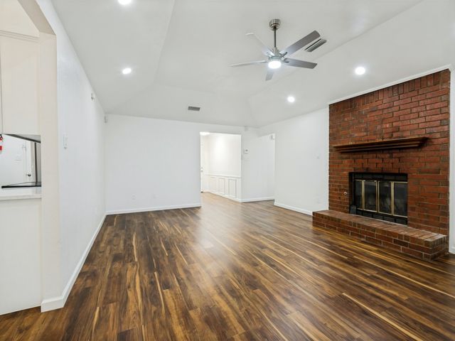 3716 Royal Valley Road, Grand Prairie, TX 75052