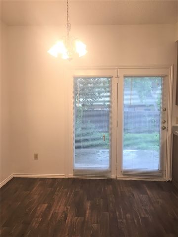 2112 Edwin Street, Fort Worth, TX 76110