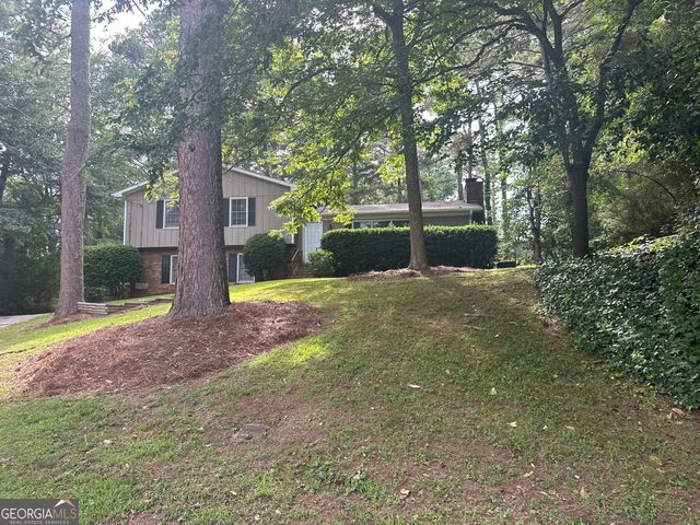4273 Ipwich Court, Snellville, GA 30039