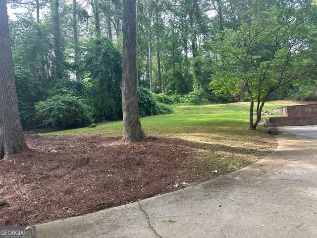 4273 Ipwich Court, Snellville, GA 30039