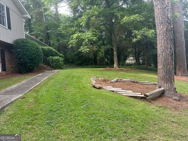 4273 Ipwich Court, Snellville, GA 30039