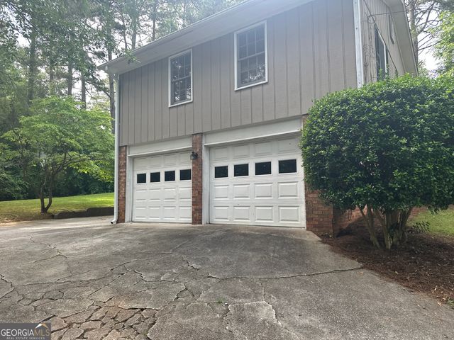 4273 Ipwich Court, Snellville, GA 30039