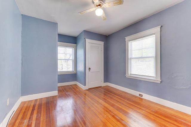 62 Standish Ave, Quincy, MA 02170