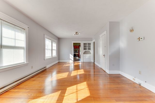 62 Standish Ave, Quincy, MA 02170