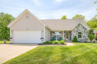 4211 Maplewood Meadows Avenue Avenue, Grand Blanc, MI 48439