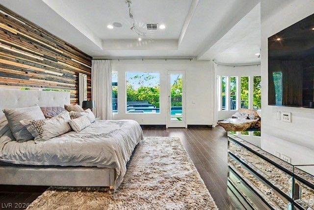 24 Panorama Crest Avenue, Las Vegas, NV 89135