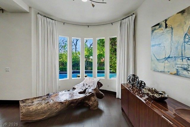 24 Panorama Crest Avenue, Las Vegas, NV 89135