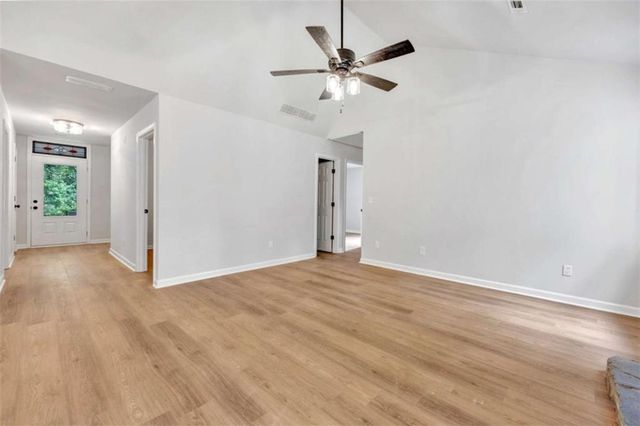 2067 Brandy Woods Drive, Conyers, GA 30013