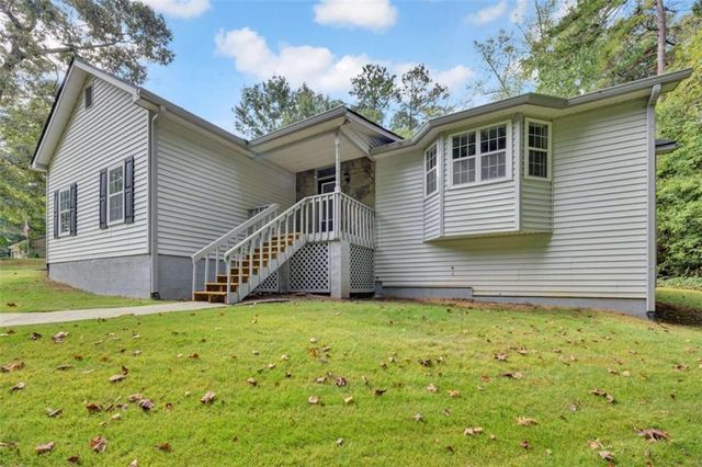 2067 Brandy Woods Drive, Conyers, GA 30013