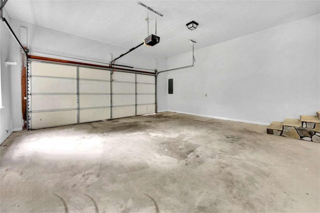 2067 Brandy Woods Drive, Conyers, GA 30013