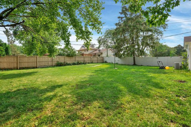 5828 Satinwood Drive, Columbus, OH 43229