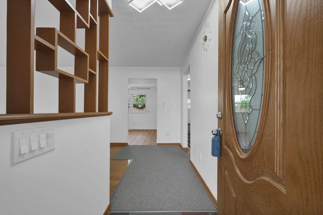 5828 Satinwood Drive, Columbus, OH 43229