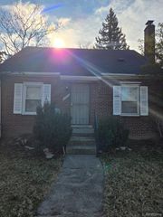 11724 Wayburn Street, Detroit, MI 48224