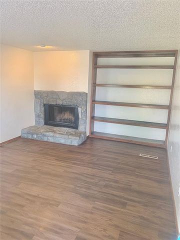 309 Falcon Court, Norman, OK 73069