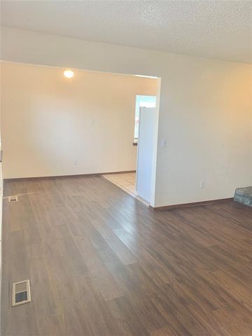 309 Falcon Court, Norman, OK 73069