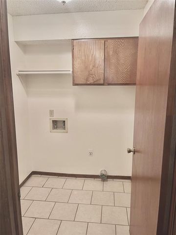 309 Falcon Court, Norman, OK 73069