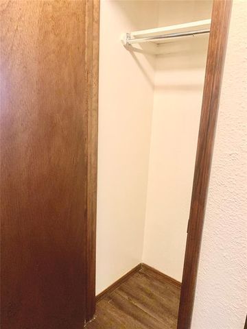 309 Falcon Court, Norman, OK 73069