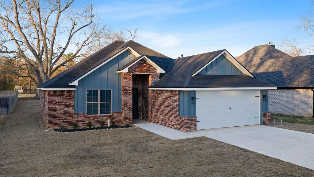 109 Cates, White Oak, TX 75693