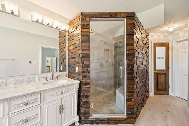 1140 Bartlett Road, Katy, TX 77493