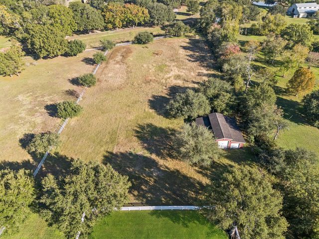 1140 Bartlett Road, Katy, TX 77493