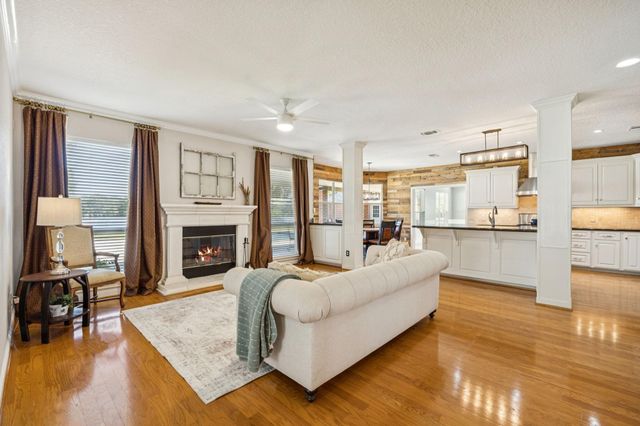 1140 Bartlett Road, Katy, TX 77493