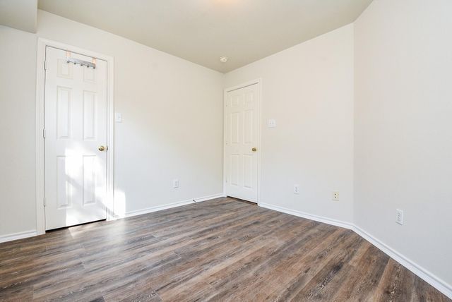 87 Blue Creek Place, The Woodlands, TX 77382