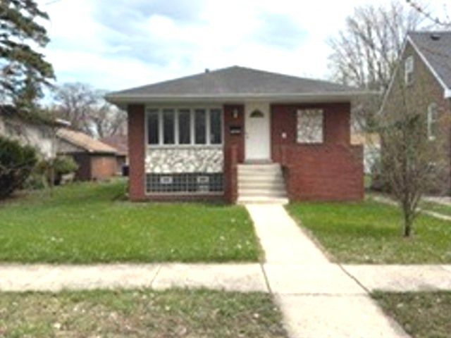 14241 Mackinaw Avenue, Burnham, IL 60633