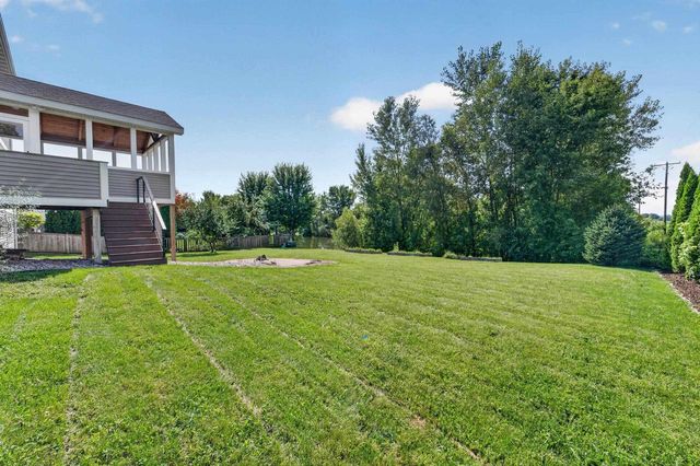 1120 N Division Street, Waunakee, WI 53597