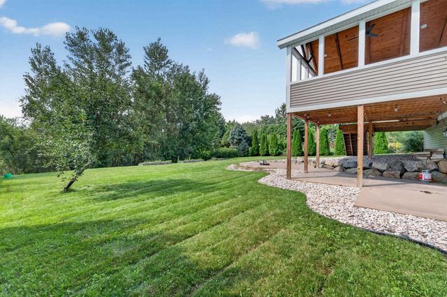 1120 N Division Street, Waunakee, WI 53597