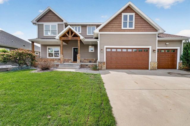 1120 N Division Street, Waunakee, WI 53597