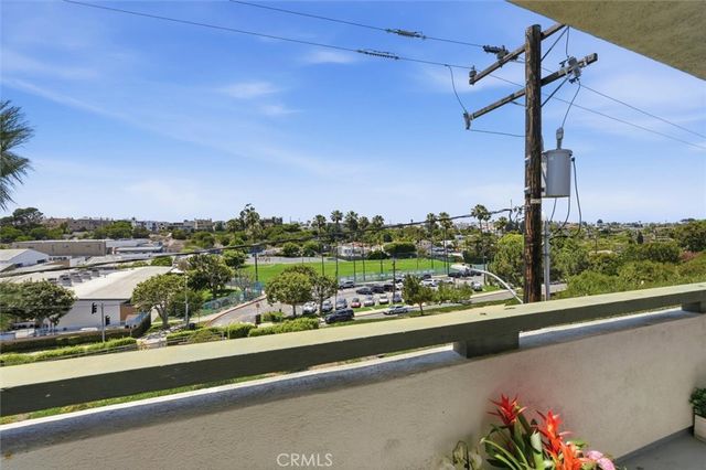 1600 Ardmore Avenue 231, Hermosa Beach, CA 90254