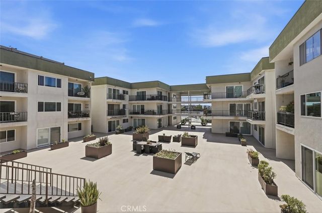 1600 Ardmore Avenue 231, Hermosa Beach, CA 90254