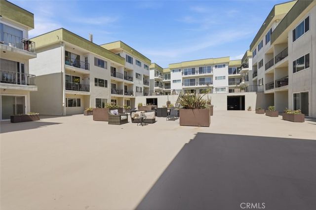 1600 Ardmore Avenue 231, Hermosa Beach, CA 90254