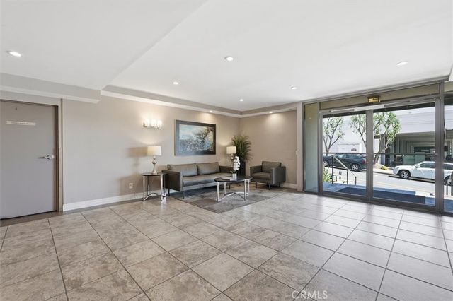 1600 Ardmore Avenue 231, Hermosa Beach, CA 90254