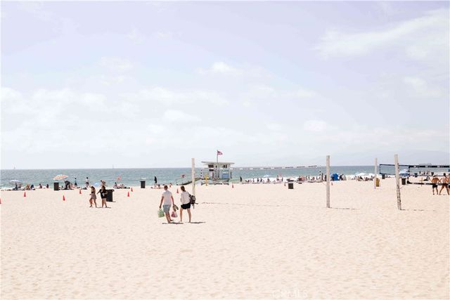 1600 Ardmore Avenue 231, Hermosa Beach, CA 90254