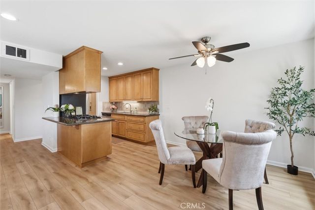 1600 Ardmore Avenue 231, Hermosa Beach, CA 90254