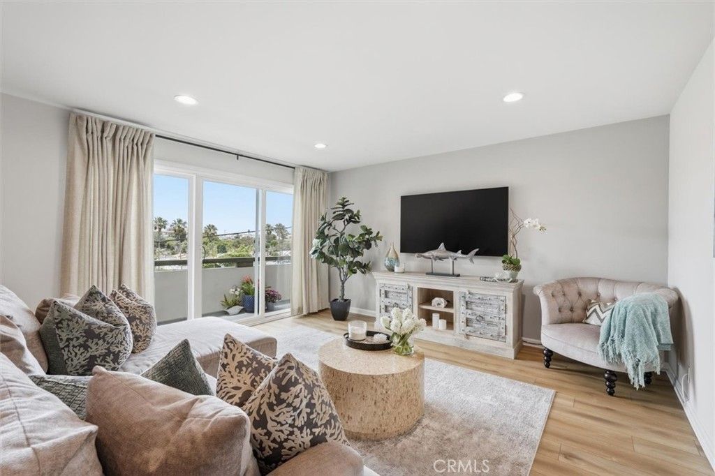1600 Ardmore Avenue 231, Hermosa Beach, CA 90254