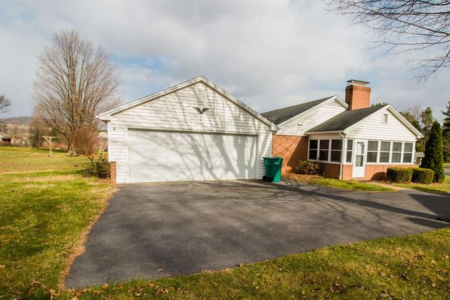 355 WESTVIEW ST, Dayton, VA 22821