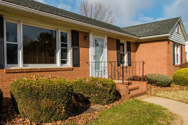 355 WESTVIEW ST, Dayton, VA 22821